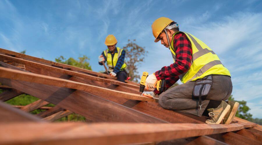 Expert Emergency Roof Repairs services in Leesville, TX